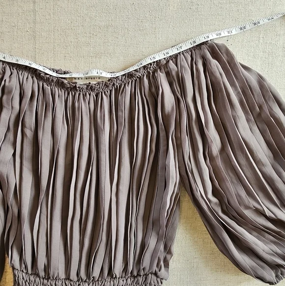 Max Studio Off Shoulder Peasant Balloon Sleeve Pleated Mini Dress Tan Size Small - Picture 11 of 16